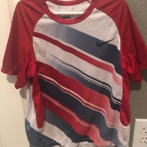 Nike Boys Dry fit shirt